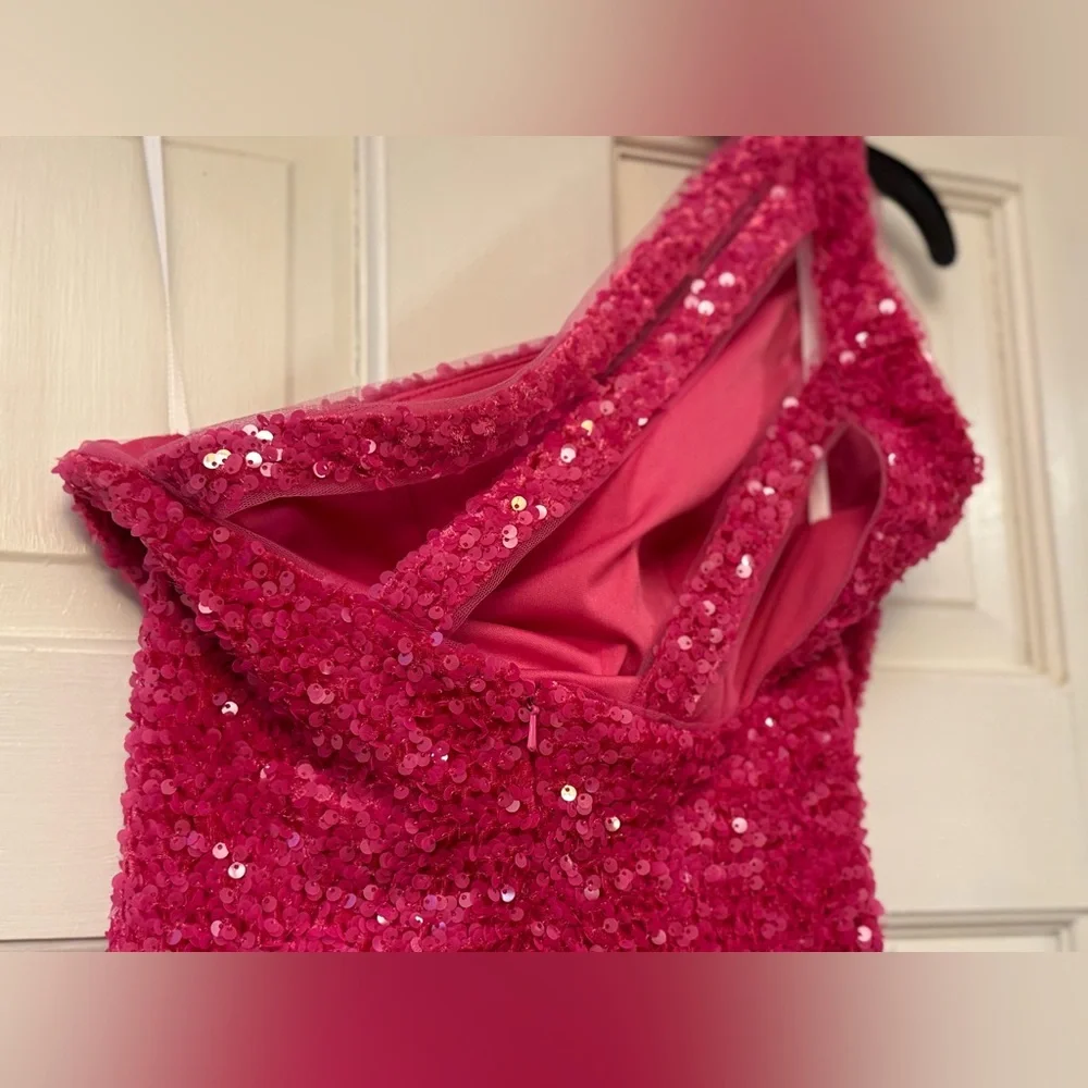 Elegant One Shoulder Fuchsia Sequin Dress‎